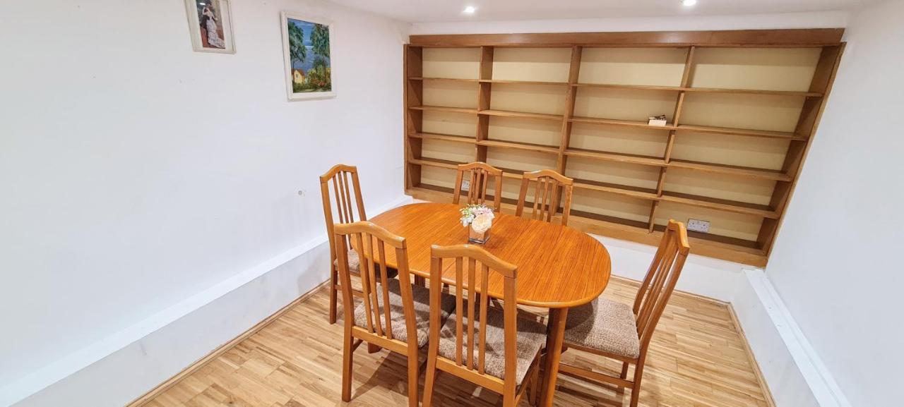 Appartement Luxury Five Bedroom Deluxe Duplex I Centre I Fully Equipped I Fountainpark *